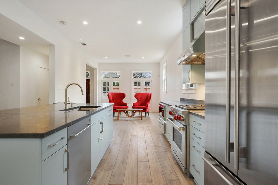 Sweeney Restoration work on 4-St Charles Ave 7